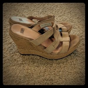 Ugh wedges
